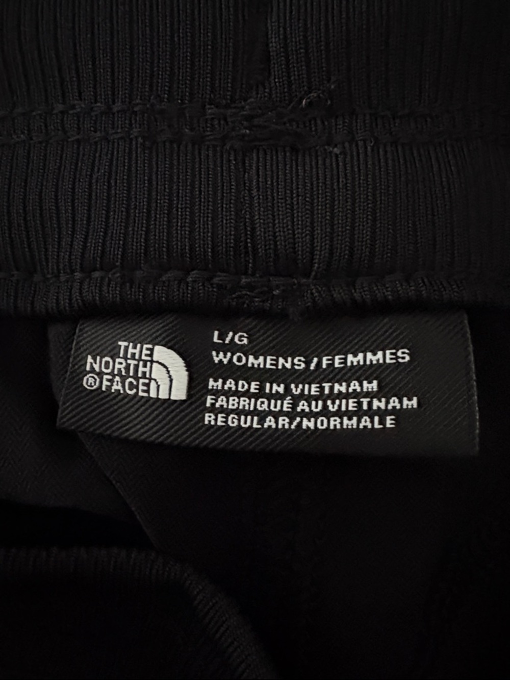 Women’s Black Drawstring Capri Cargo Pants - Picture 2 of 3